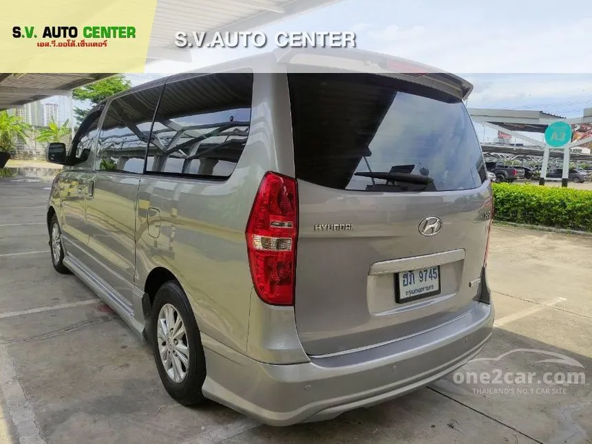 2013 Hyundai H-1 Deluxe Van
