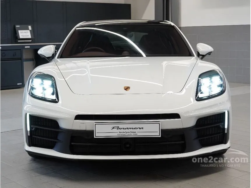 2025 Porsche PANAMERA 4 E-Hybrid Sedan