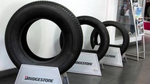 Bridgestone Siapkan Ban Khusus Mobil Listrik di Indonesia dengan Teknologi ENLITEN