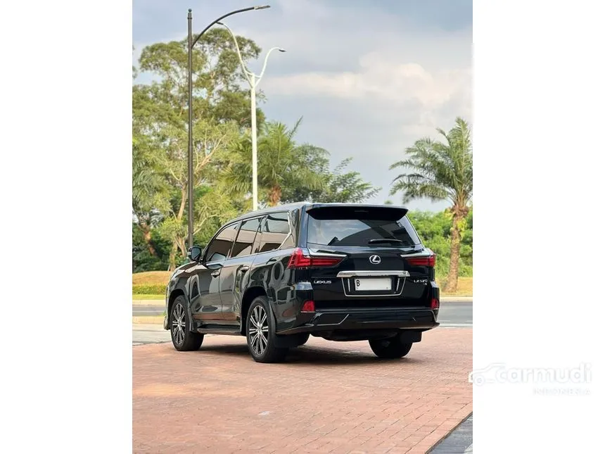 2019 Lexus LX 570 Sport SUV