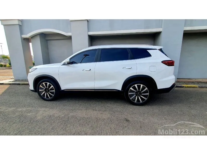 2025 Chery Tiggo 8 CSH Premium SUV