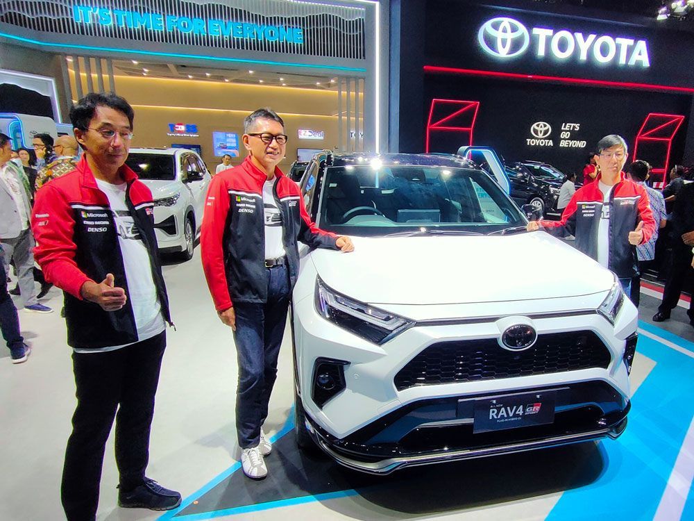 Toyota Punya Mobil Listrik Baru Lagi Tahun Ini Setelah Rav Phev