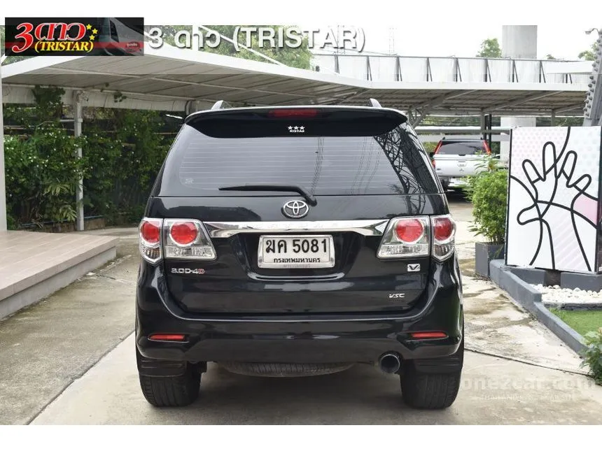 2013 Toyota FORTUNER V SUV