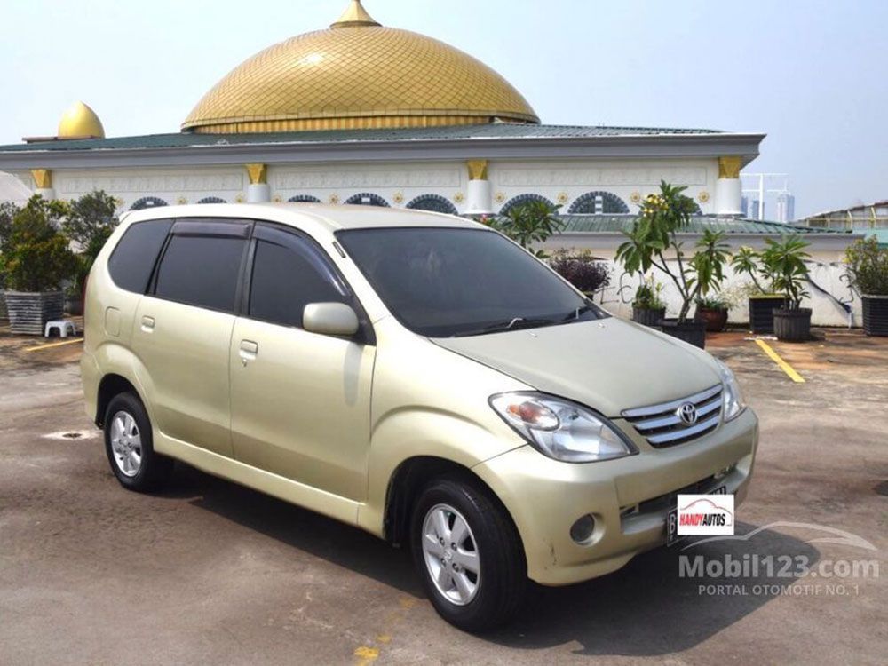 Harga Toyota Avanza Bekas Mulai dari Rp69 Juta, Pilihannya Banyak Banget!