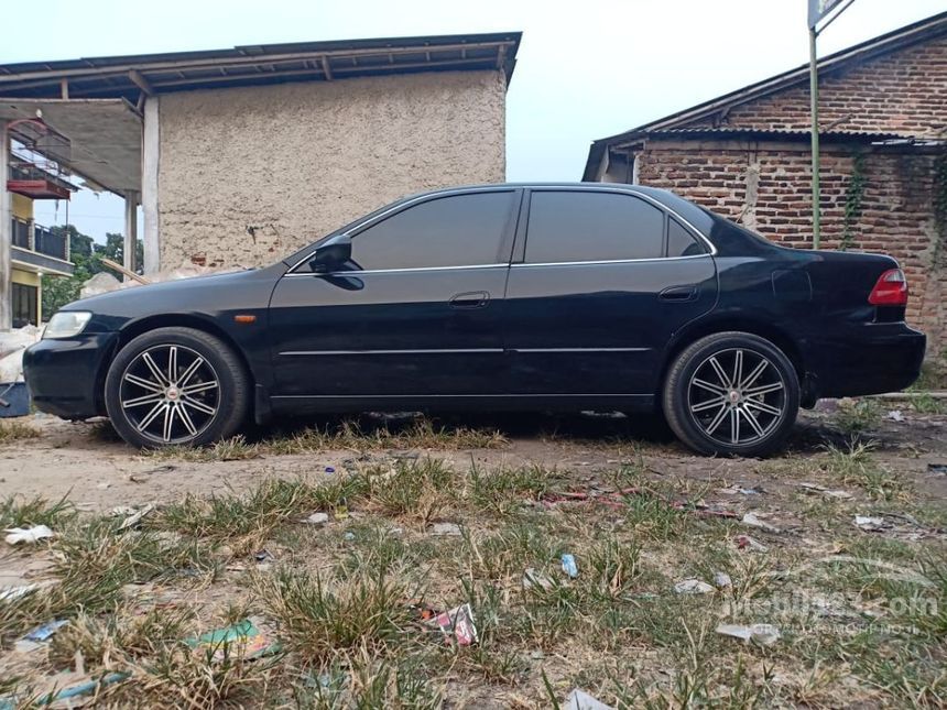 Jual Mobil  Honda Accord  2002  VTi 2 3 di Banten Manual 