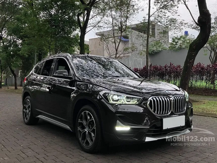 Jual Mobil BMW X1 2019 sDrive18i xLine 1.5 di DKI Jakarta Automatic SUV Coklat Rp 465.000.000