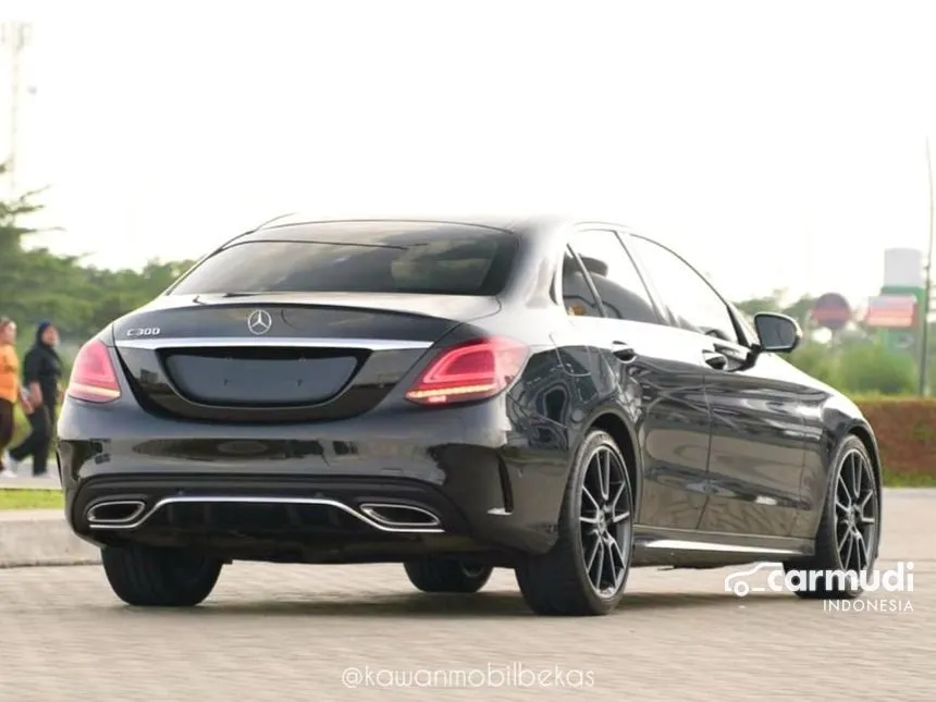 2021 Mercedes-Benz C300 AMG Line Sedan