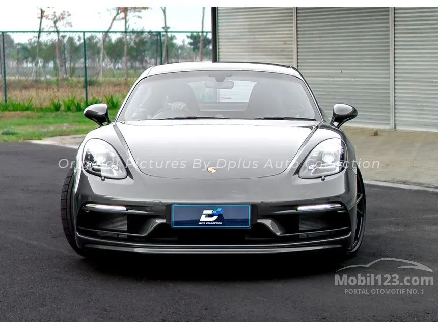 2024 Porsche 718 Cayman S Coupe