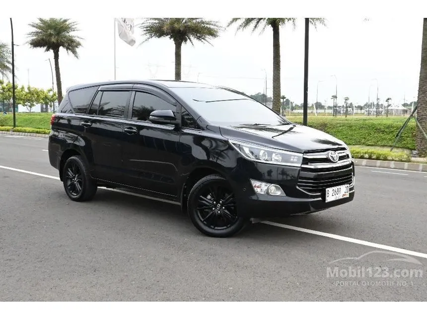 2019 Toyota Kijang Innova V MPV
