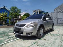 2007 Suzuki SX4 1.5 Cross Over AT Silver Very Good Condition