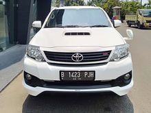 DIJUAL: FORTUNER VNT TRD DIESEL TAHUN 2014,AT,PLAT GANJIL,TANGAN PERTAMA,PAJAK BULAN 6,RECORD,BS KREDIT