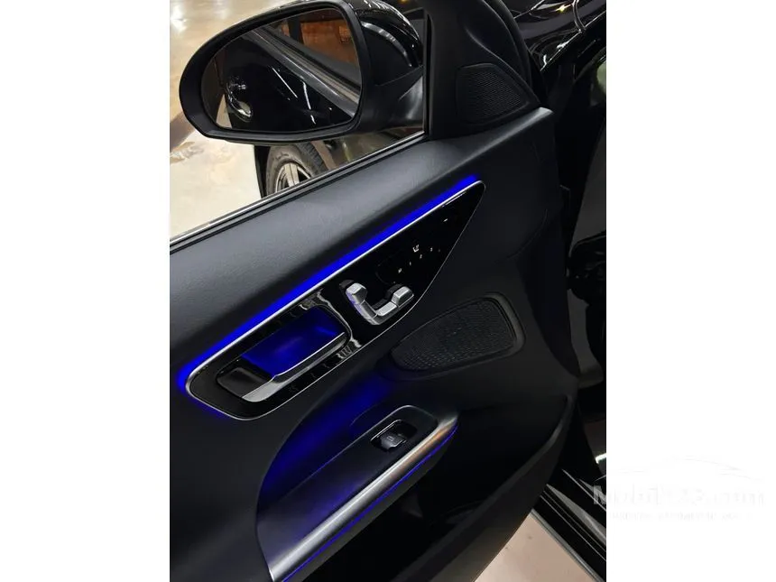 2023 Mercedes-Benz C200 Avantgarde Line Sedan
