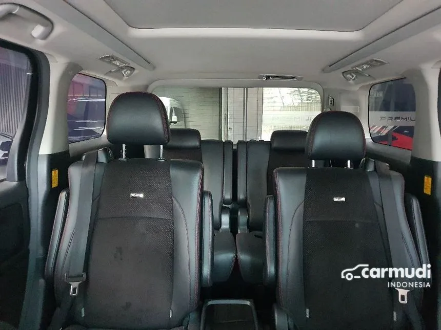 2013 Toyota Alphard GS MPV