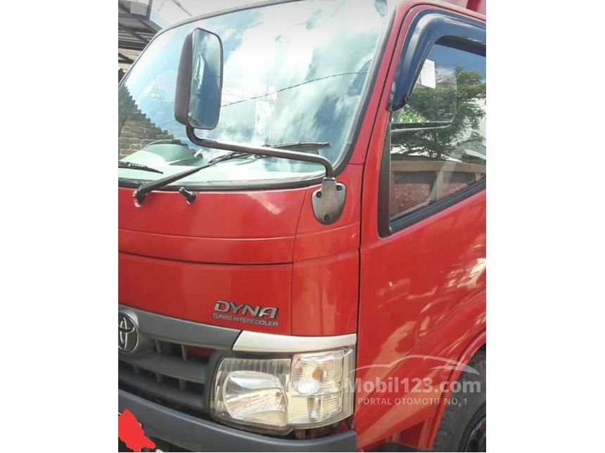 Jual Mobil Toyota Dyna  2013 4 0 di Jawa  Tengah  Manual 