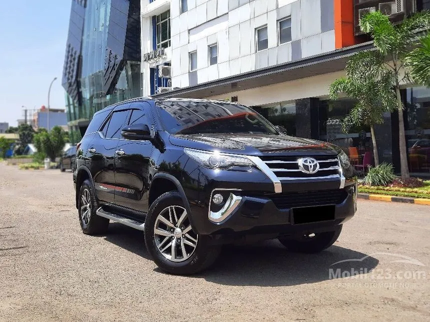 Jual Mobil Toyota Fortuner 2019 VRZ 2.4 di DKI Jakarta Automatic SUV Hitam Rp 374.000.000