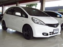 2013 Honda Jazz 1.5 (ปี 08-14) V i-VTEC Hatchback AT