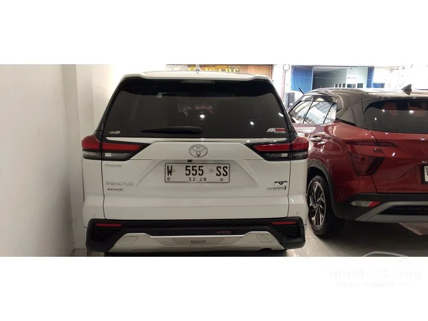 2023 Toyota Kijang Innova Zenix V HV Modellista (Premium Color) MPV