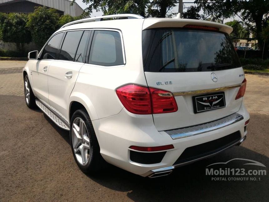 Jual Mobil  Mercedes  Benz  GL400 2014 X166 3 0 di  DKI 