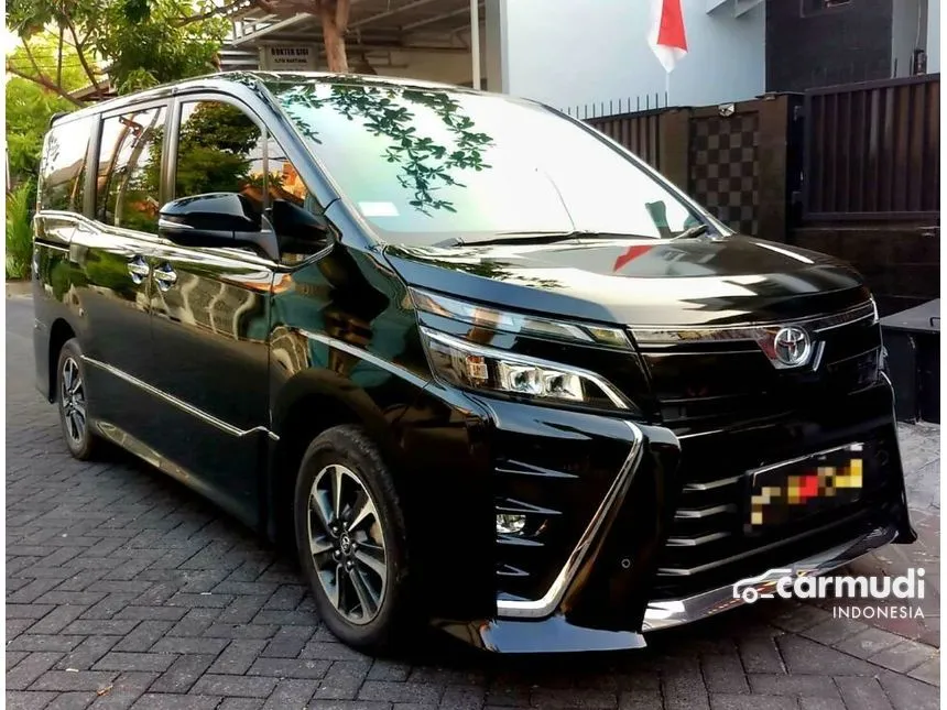 Jual Mobil Toyota Voxy 2018 2.0 di Jawa Timur Automatic Wagon Hitam Rp 365.000.000