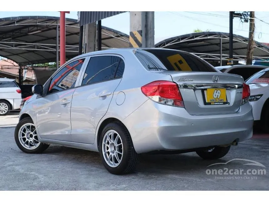 2015 Honda Brio Amaze V Sedan