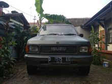 1993 Isuzu Panther 2.3 2.3 Manual SUV