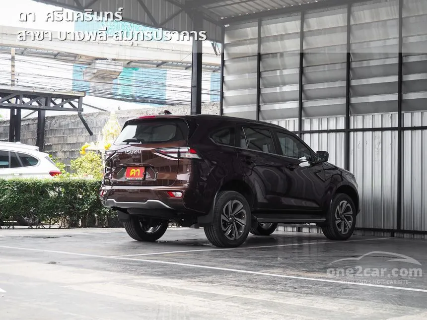 2021 Isuzu MU-X Ultimate SUV
