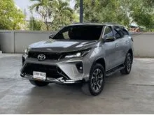 2022 Toyota FORTUNER 2.4 (ปี 15-25) Leader G SUV