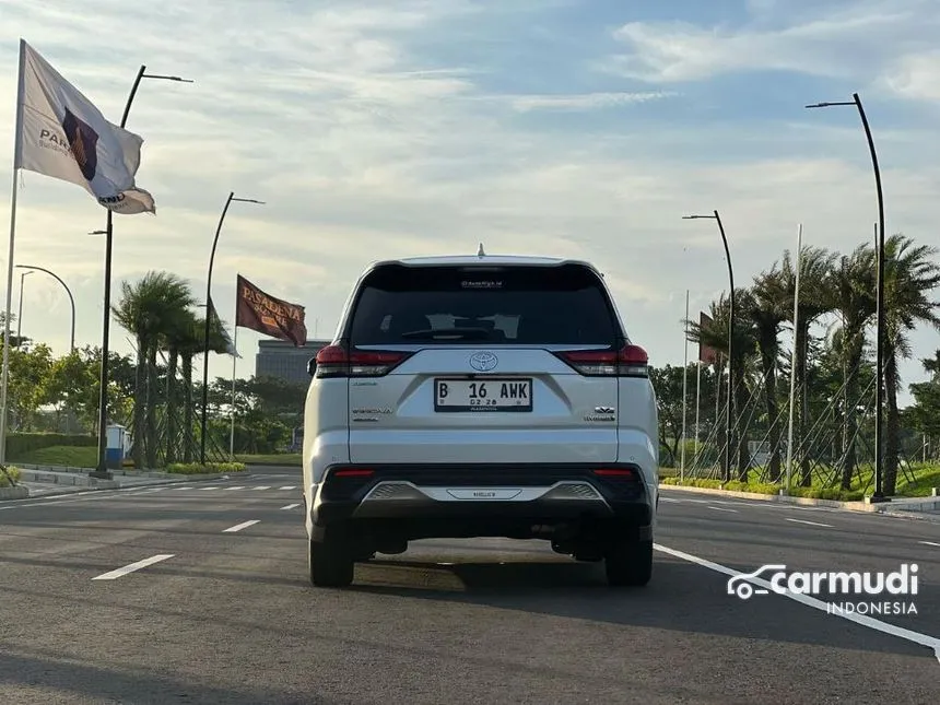 2023 Toyota Kijang Innova Zenix V HV Modellista (Premium Color) MPV