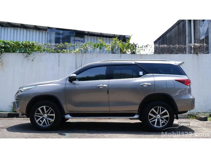2020 Toyota Fortuner VRZ 4X2 SUV