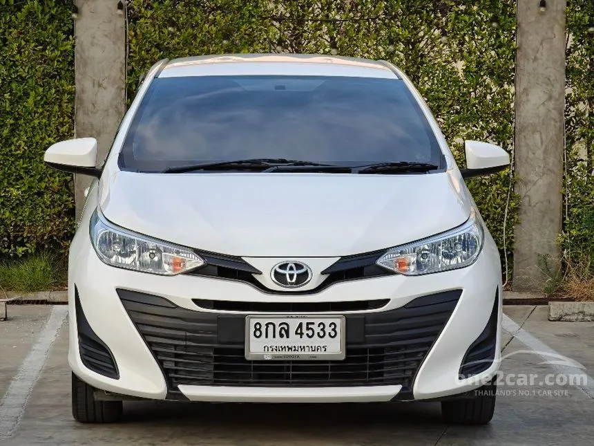 2019 Toyota Yaris Ativ J Sedan