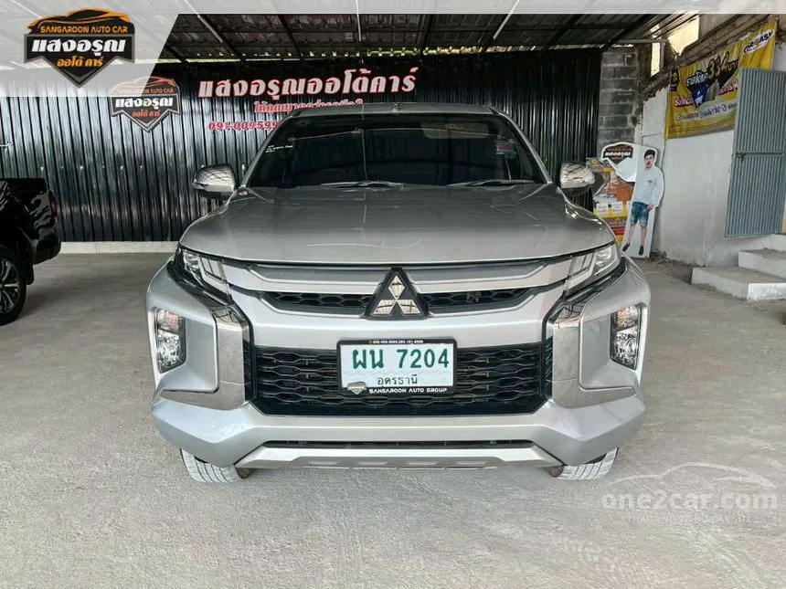 2020 Mitsubishi TRITON GLS Plus Mega Cab Pickup