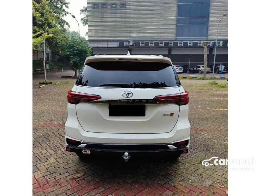 2022 Toyota Fortuner GR Sport 4X2 SUV