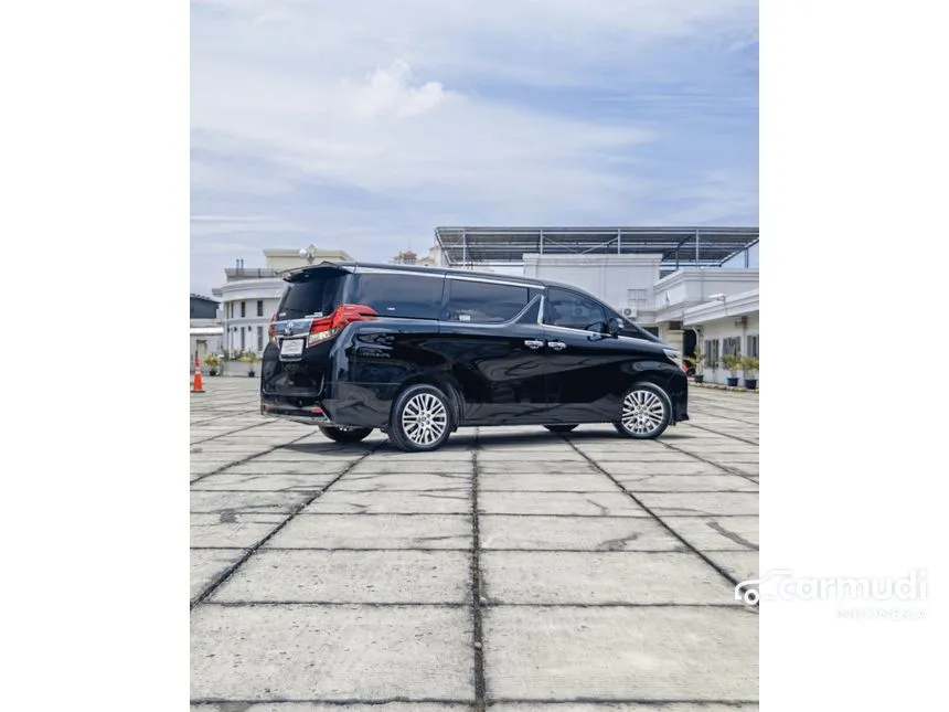 2017 Toyota Alphard Q MPV