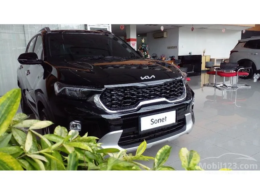 Jual Mobil KIA Sonet 2023 Premiere 1.5 di Banten Automatic Wagon Hitam Rp 299.900.000