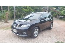 2015 Nissan X-Trail 2.0 (ปี 14-17) V SUV AT