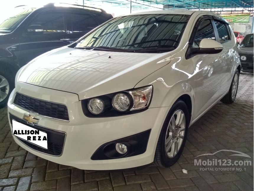 Jual Mobil  Chevrolet  Aveo  2014 LT  1 4 di DKI Jakarta 