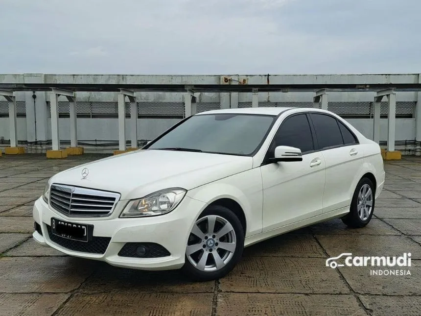 2012 Mercedes-Benz C200 CGI Sedan