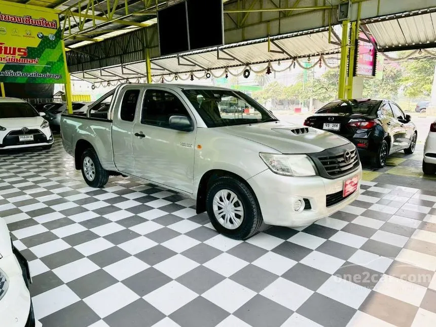 2013 Toyota HILUX VIGO Champ J Smart Cab Pickup