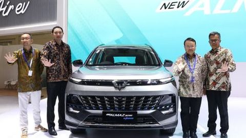 New Almaz RS Kembali! Semakin Gagah Selayaknya SUV Sejati