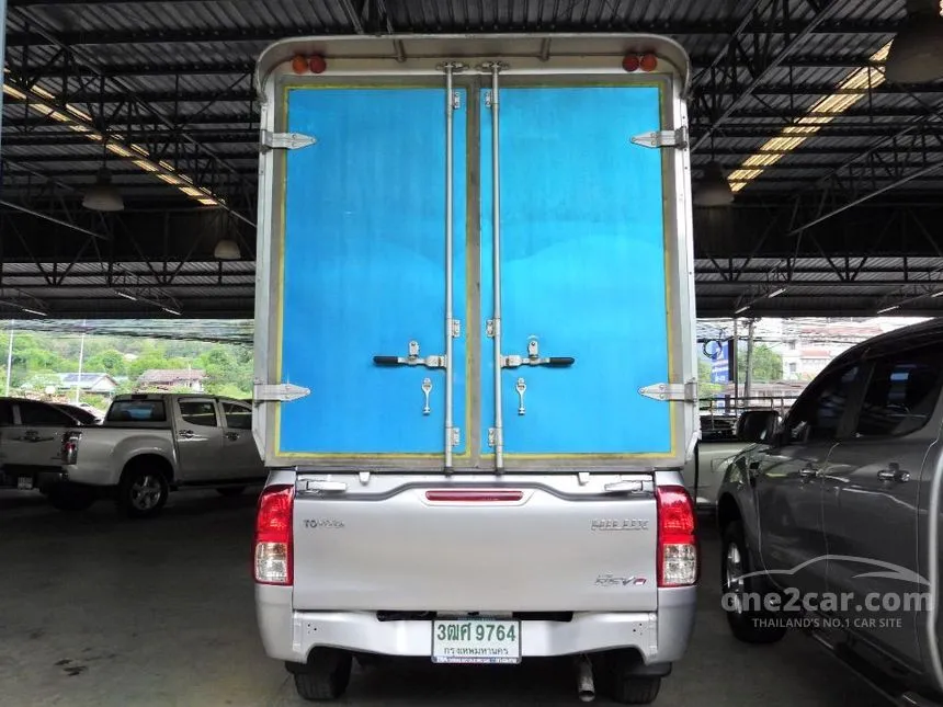 2016 Toyota Hilux Revo J Pickup