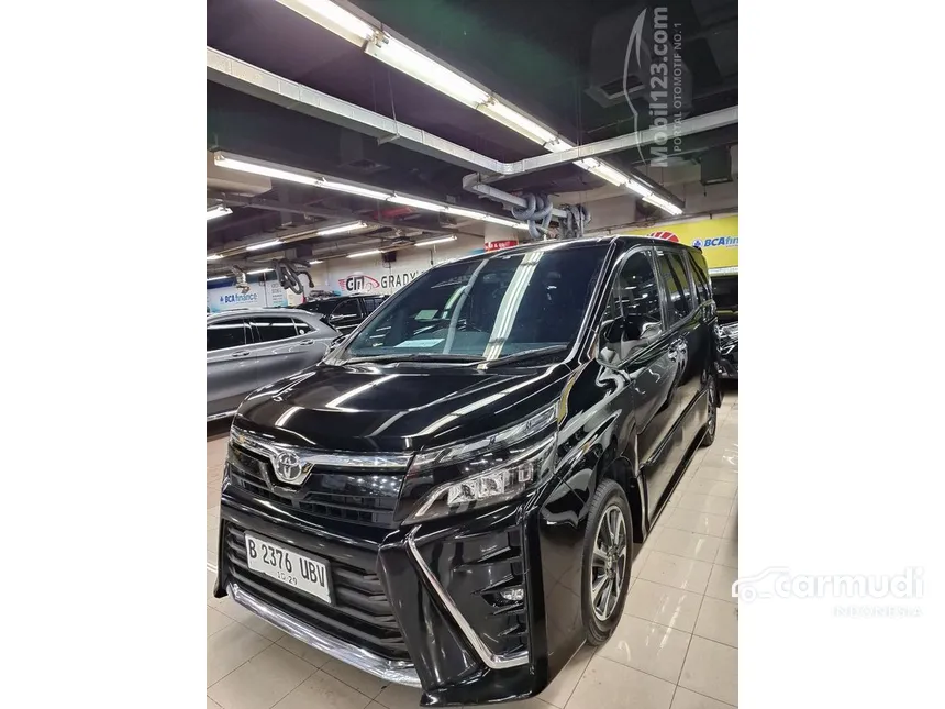 2019 Toyota Voxy MPV