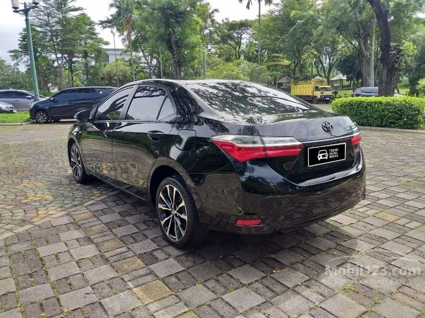 2018 Toyota Corolla Altis V Sedan