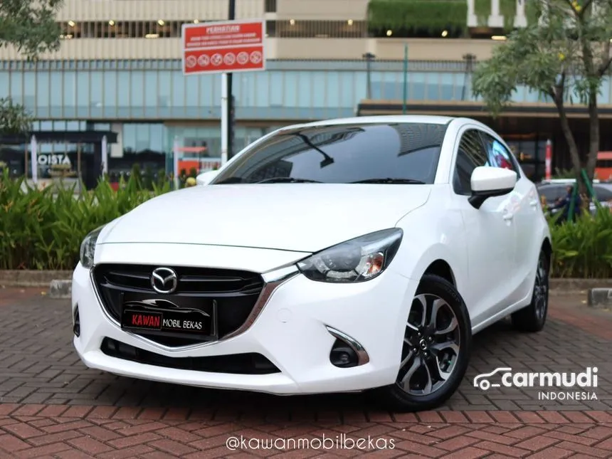 2017 Mazda 2 R Hatchback