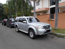 2012 Ford Everest 2.5 XLT SUV 4 x 2 Manual Km 71 rb Tangan Pertama Pajak Sampai April 2019 Camera 3 TV GPS Cruise Control