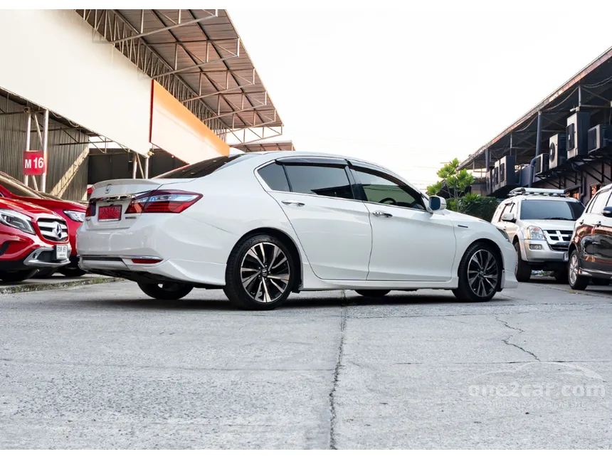 2018 Honda Accord Hybrid TECH i-VTEC Sedan