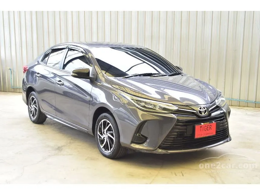2021 Toyota Yaris Ativ Sport Sedan