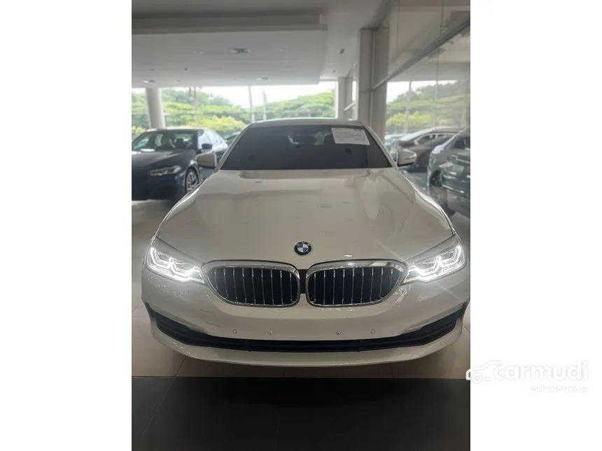 Jual Mobil BMW 520i 2020 2.0 di DKI Jakarta Automatic Sedan Putih Rp 779.000.000
