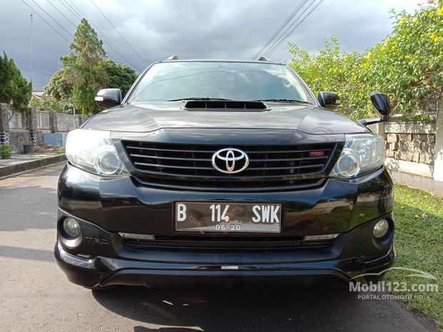 Toyota Fortuner Mobil bekas dijual di Jawa-tengah 