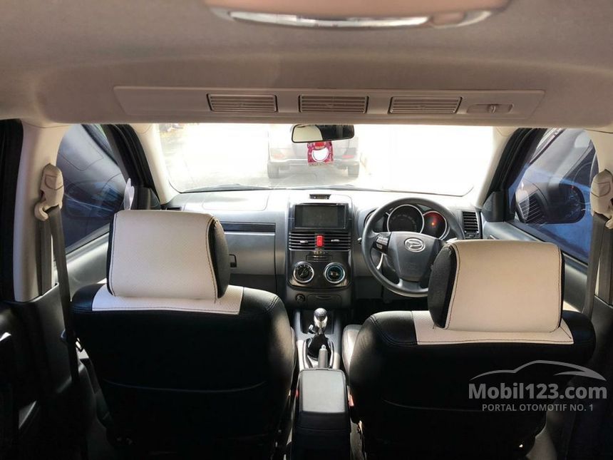 2015 Daihatsu Terios R SUV