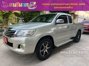 2013 Toyota HILUX VIGO 2.7 Champ J Smart Cab Pickup